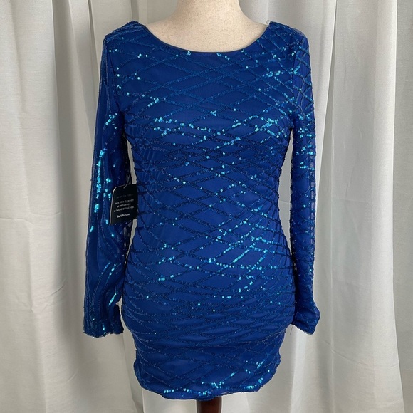 Charlotte Russe Dresses & Skirts - NWT Blue Sequin Dress